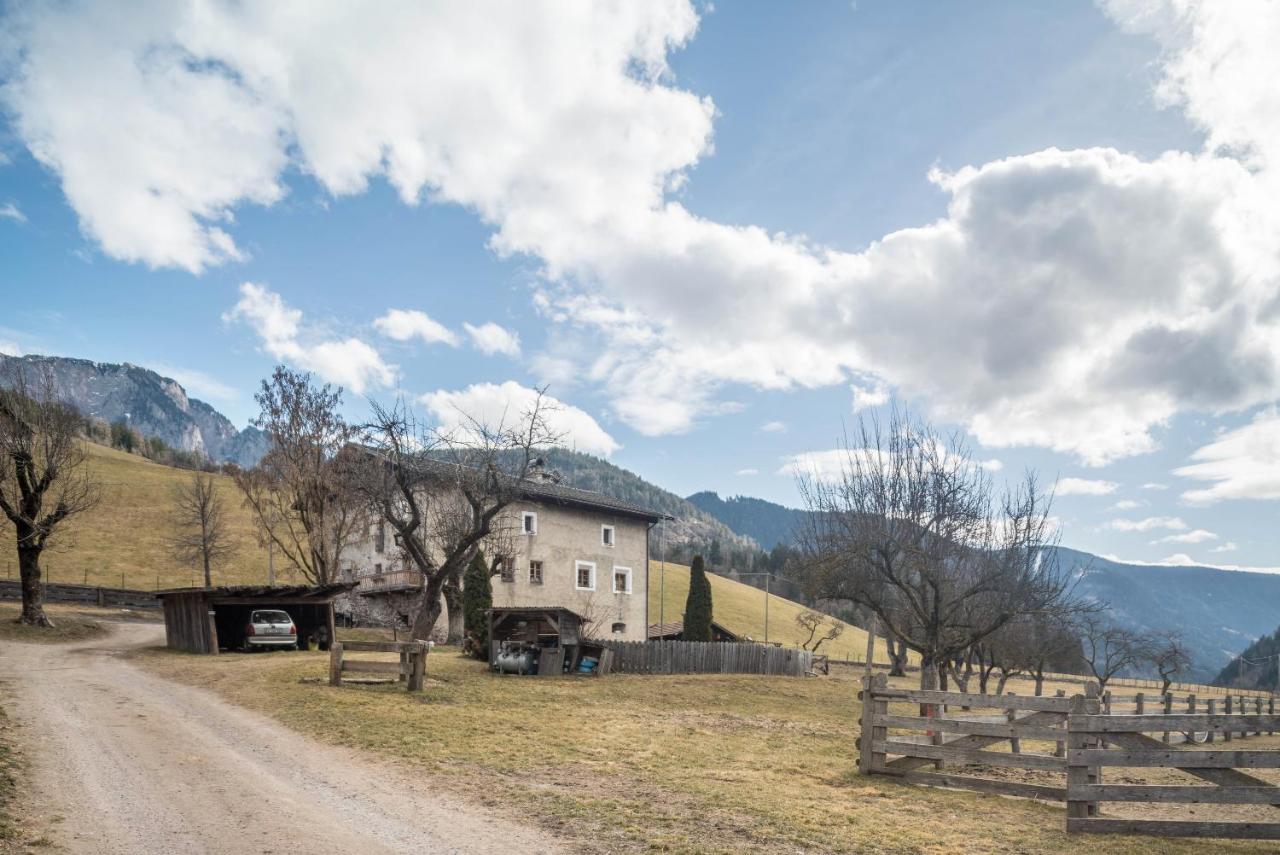 Moserhof Ferienwohnung Sunnseit Sarentino エクステリア 写真